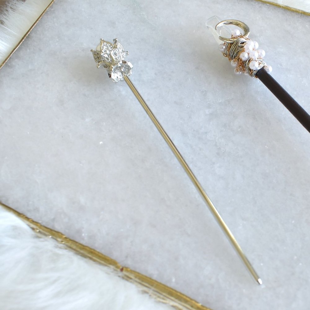Festival Silver & Pearl Hair Stick